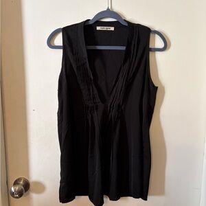 Sleeveless Black V-Neck Women's Top